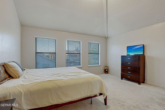 405 Santorini Court, Socorro, TX 79927