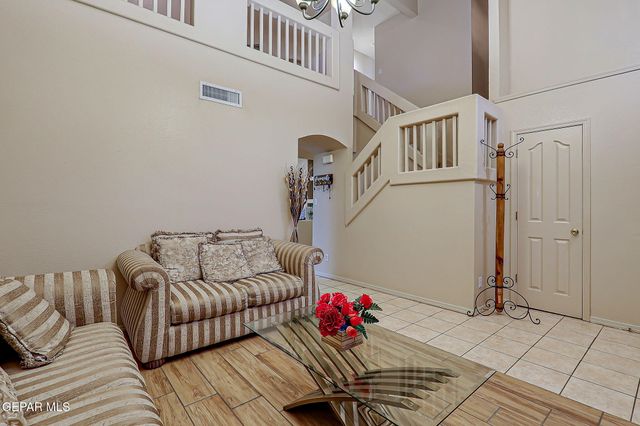 405 Santorini Court, Socorro, TX 79927