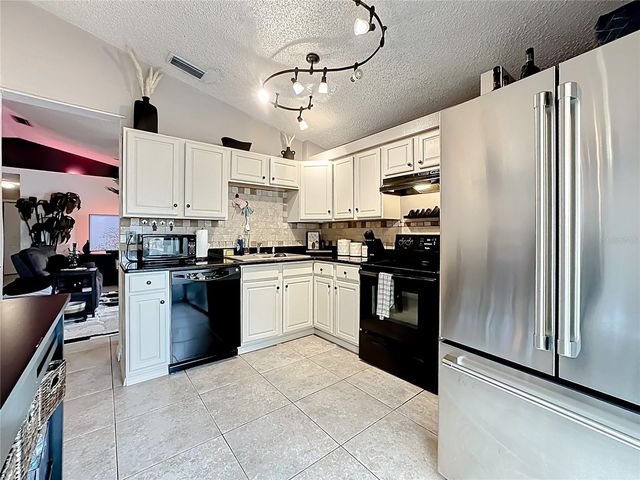 901 BELLA VISTA WAY, Orlando, FL 32825