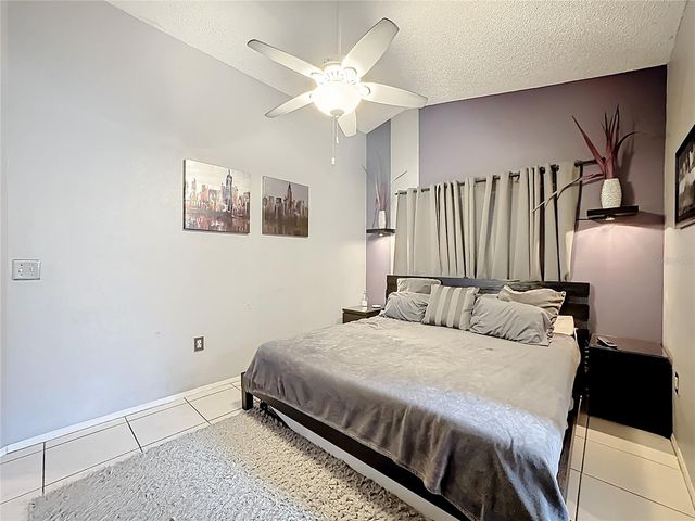 901 BELLA VISTA WAY, Orlando, FL 32825