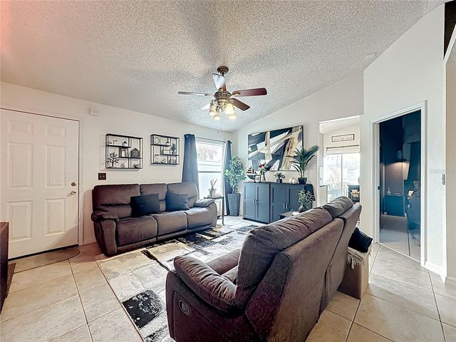 901 BELLA VISTA WAY, Orlando, FL 32825