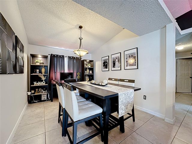 901 BELLA VISTA WAY, Orlando, FL 32825