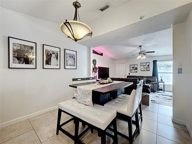 901 BELLA VISTA WAY, Orlando, FL 32825