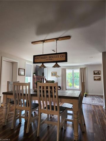5816 Trotter Country Road, Archdale, NC 27263