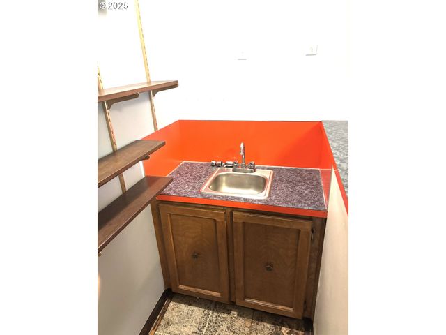 815 Nw BATTAGLIA Ave, Gresham, OR 97030