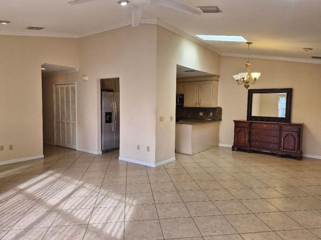 1459 Captains Walk 31 A, Fort Pierce, FL 34950
