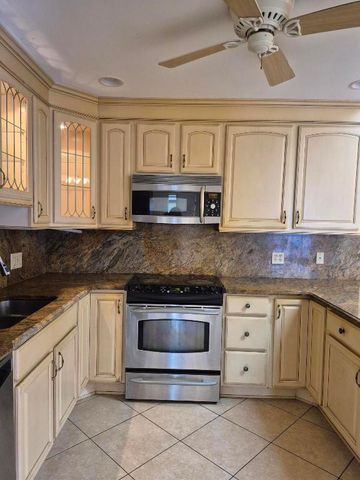 1459 Captains Walk 31 A, Fort Pierce, FL 34950