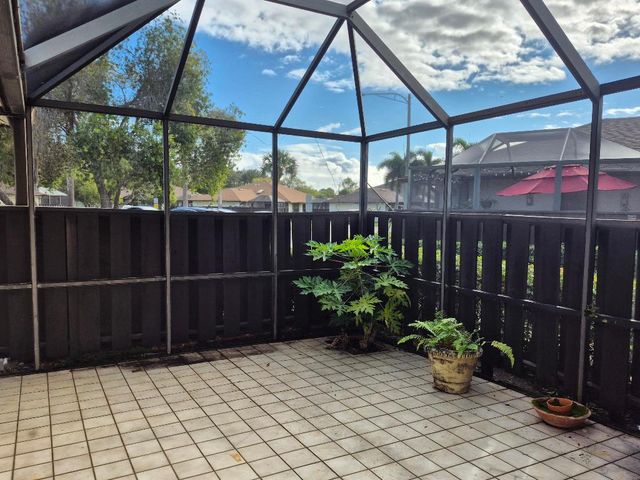 1459 Captains Walk 31 A, Fort Pierce, FL 34950