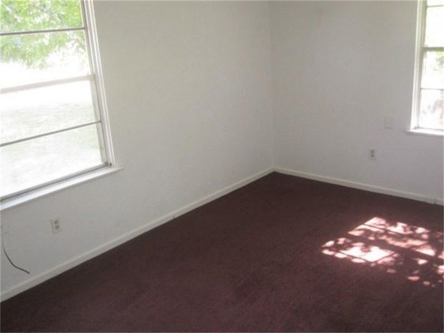 5422 Thrush Drive, Houston, TX 77033