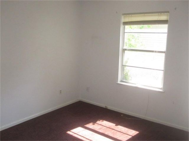 5422 Thrush Drive, Houston, TX 77033