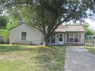 5422 Thrush Drive, Houston, TX 77033