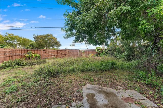 14700 SW 302nd St, Homestead, FL 33033