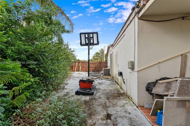 14700 SW 302nd St, Homestead, FL 33033