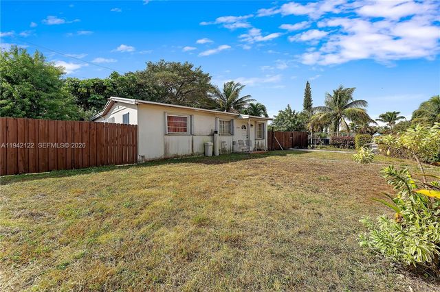 14700 SW 302nd St, Homestead, FL 33033