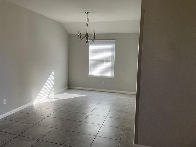 5833 Casstello DR, Round Rock, TX 78665