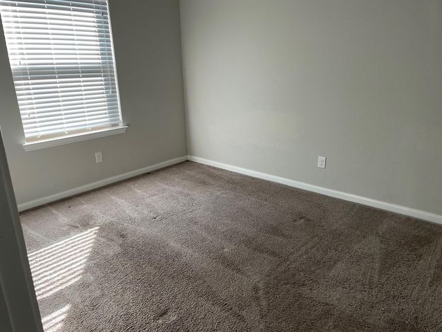 5833 Casstello DR, Round Rock, TX 78665