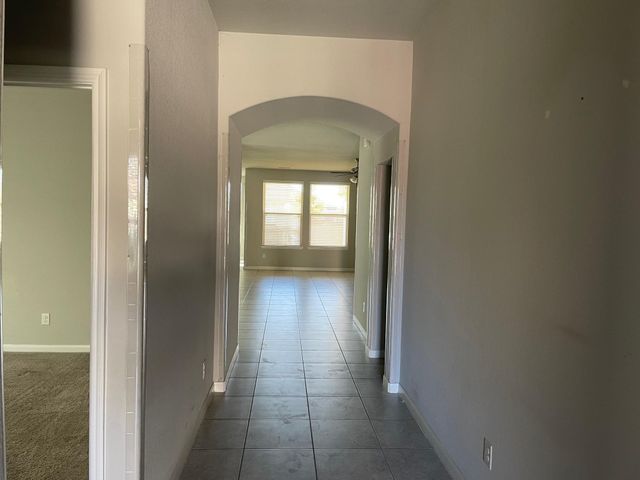 5833 Casstello DR, Round Rock, TX 78665
