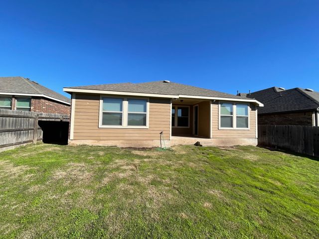 5833 Casstello DR, Round Rock, TX 78665