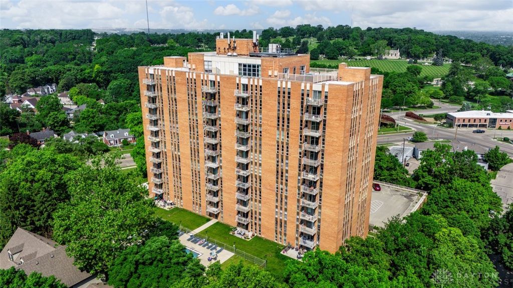 2230 S Patterson Boulevard 21, Dayton, OH 45409