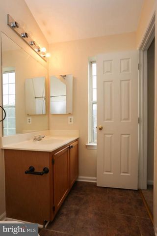 1913 PAWLET DR, Crofton, MD 21114