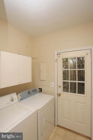 1913 PAWLET DR, Crofton, MD 21114