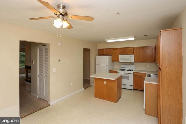 1913 PAWLET DR, Crofton, MD 21114