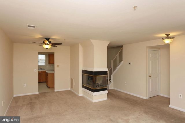 1913 PAWLET DR, Crofton, MD 21114