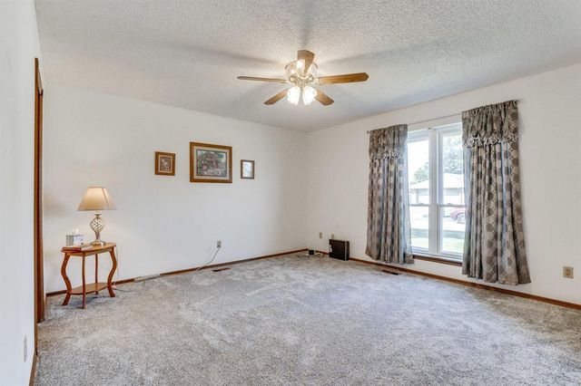 600 SW 103rd Street, Oklahoma City, OK 73139