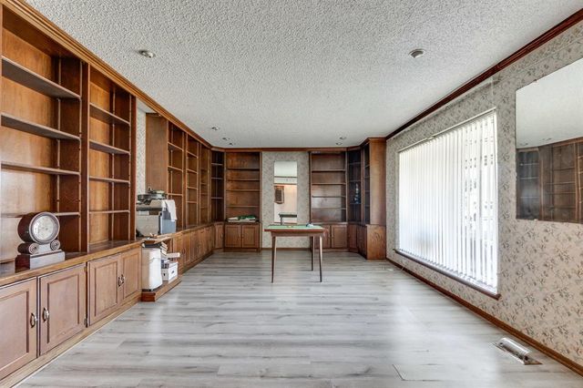 600 SW 103rd Street, Oklahoma City, OK 73139