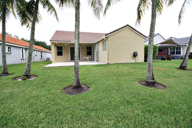 853 SAND CREEK Circle, Weston, FL 33327