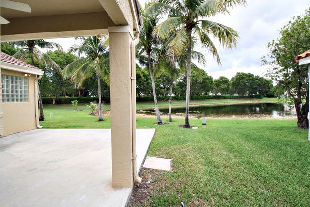 853 SAND CREEK Circle, Weston, FL 33327