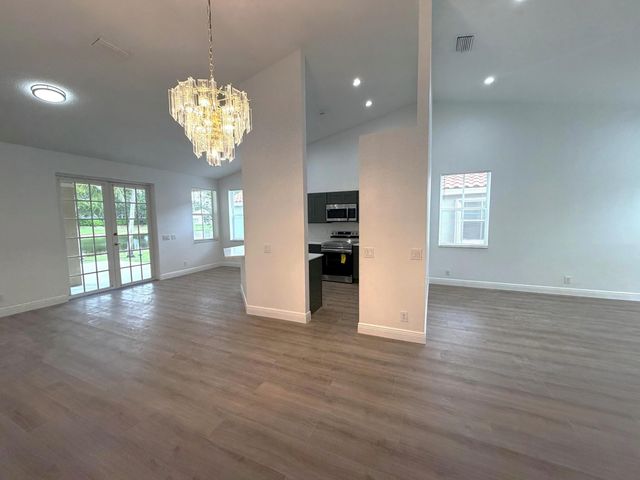 853 SAND CREEK Circle, Weston, FL 33327