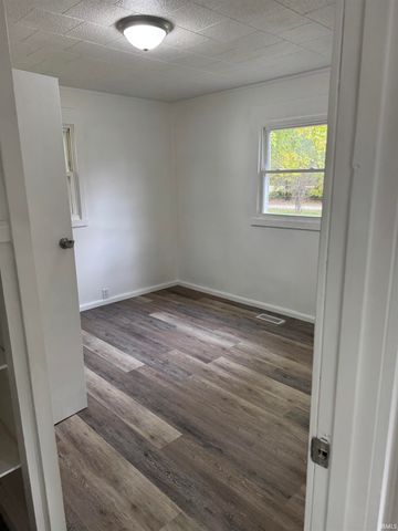 1152 E Chandler Avenue, Evansville, IN 47714