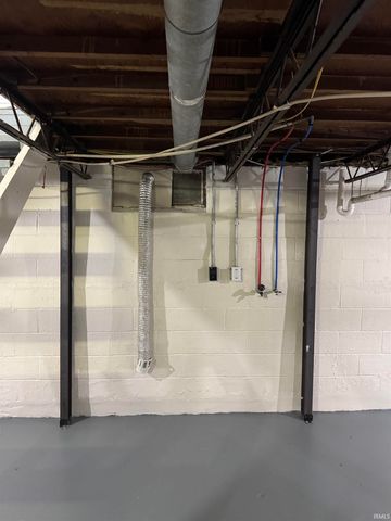 1152 E Chandler Avenue, Evansville, IN 47714