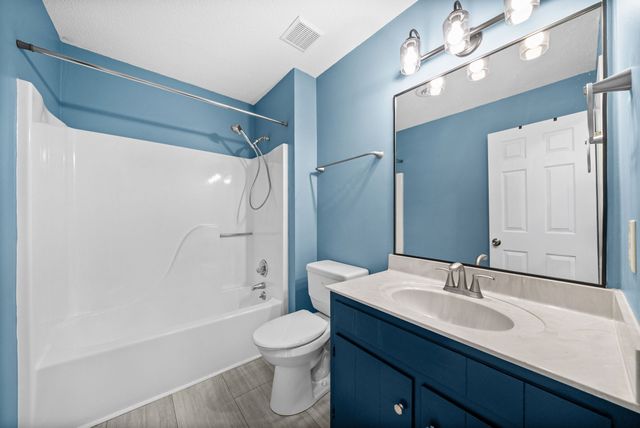 718 Jace Dr, Clarksville, TN 37040