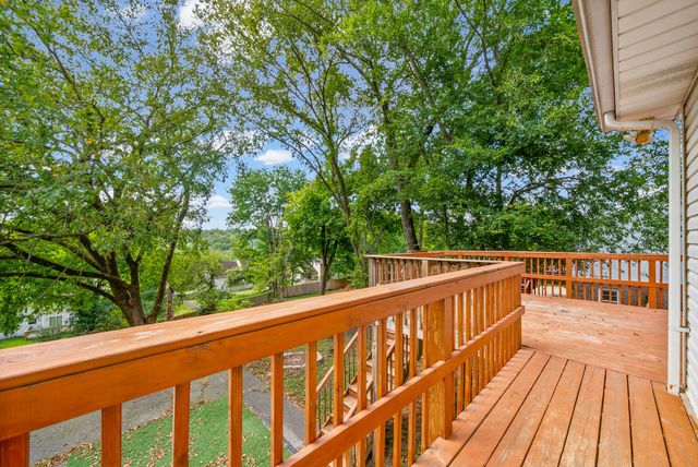 718 Jace Dr, Clarksville, TN 37040