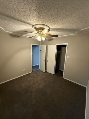 817 Lynne Lane, Burleson, TX 76028