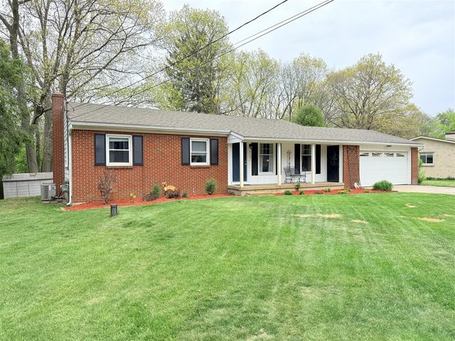 3101 Paris Park Drive, Grand Rapids, MI 49512