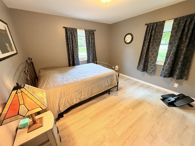 3101 Paris Park Drive, Grand Rapids, MI 49512