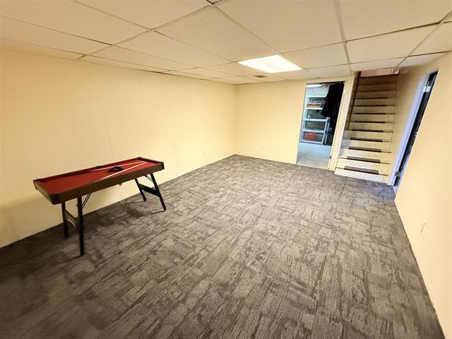 3101 Paris Park Drive, Grand Rapids, MI 49512