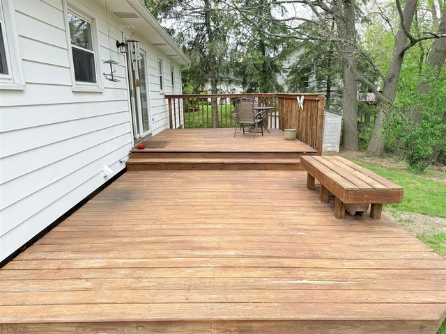 3101 Paris Park Drive, Grand Rapids, MI 49512