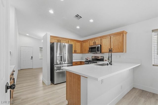 9016 Crooked Shell Avenue, Las Vegas, NV 89143