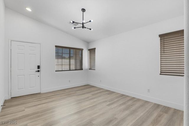 9016 Crooked Shell Avenue, Las Vegas, NV 89143