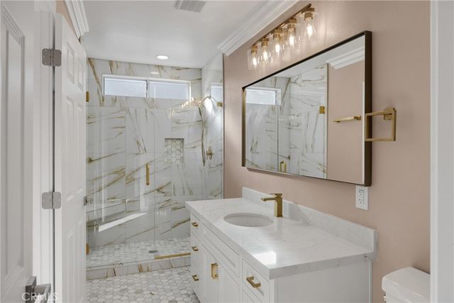 17725 Tude Lane, Apple Valley, CA 92307