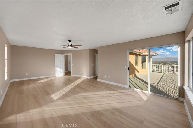 17725 Tude Lane, Apple Valley, CA 92307