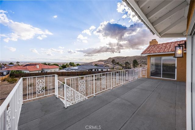 17725 Tude Lane, Apple Valley, CA 92307