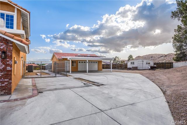 17725 Tude Lane, Apple Valley, CA 92307