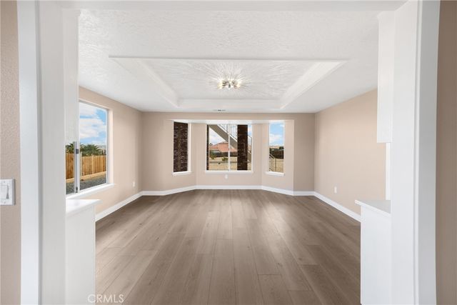 17725 Tude Lane, Apple Valley, CA 92307