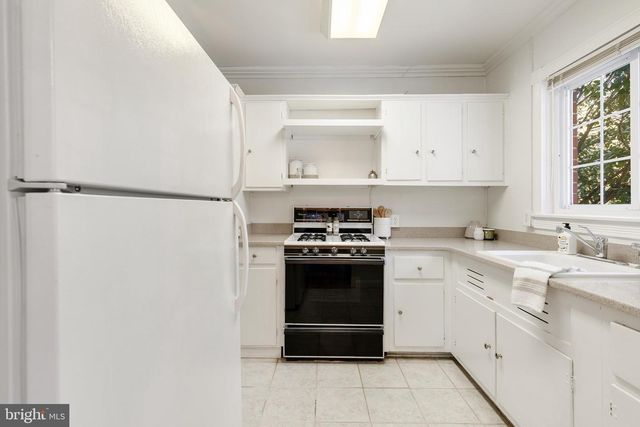 1244 MARTHA CUSTIS DR, Alexandria, VA 22302