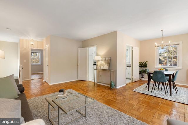 1244 MARTHA CUSTIS DR, Alexandria, VA 22302